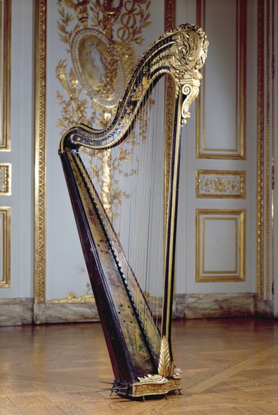 Harpe tilhørende dronning Marie Antoinette (malt og forgylt tre) av French School