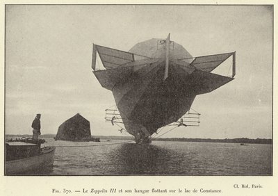 Zeppelin III og dens flytende hangar ved Bodensjøen (gravering) av French School