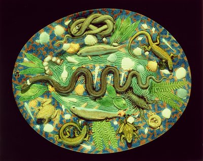 Oval tallerken med fisk og reptiler, reproduksjon av Bernard Palissy ware (keramikk) av French School
