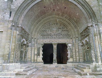 Sørportalen, bygget ca.1115 av French School