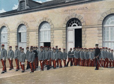 Special military school of Saint-Cyr (Saint Cyr), interior service: Exit from the amphitheatre. av French School