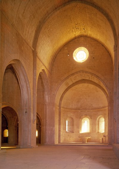 Skibet til cistercienserklosteret, grunnlagt i 1146 av French School