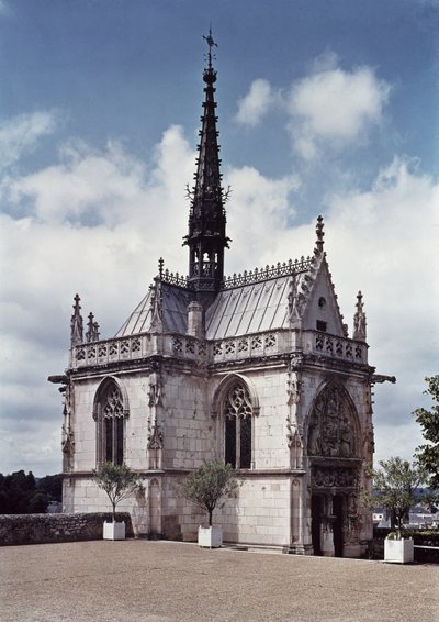 Utsikt over Chapelle Saint-Hubert i Chateau Amboise, ferdigstilt i 1493 av French School