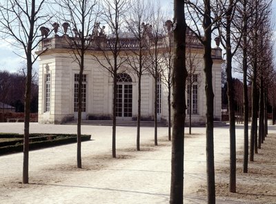 Utsikt over Trianon i Versailles i Yvelines (78). av French School