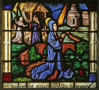 Vindu som viser kunngjøringene til Anne og Joachim (farget glass) av French School