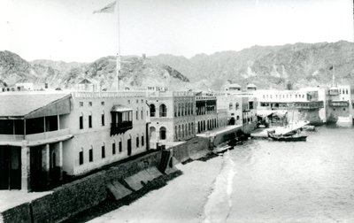 Waterfront ved Muscat av G.J. Eccles
