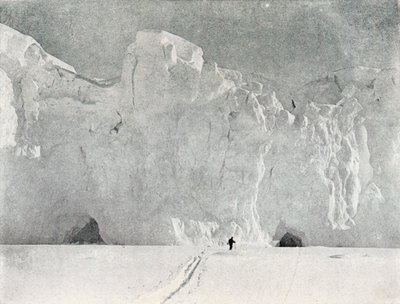 Face of a Glacier in Victoria Land, c1911, 1913. av G. Murray Levick