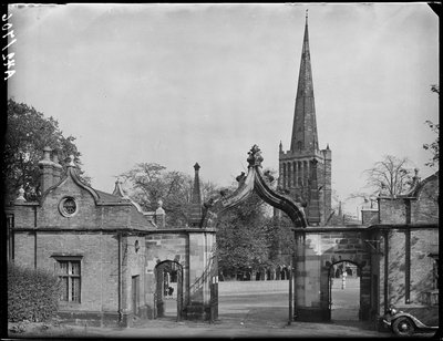 Aston Hall, Gateway, Witton Lane, Aston Park, Aston, Birmingham, 1941. av George Bernard Mason