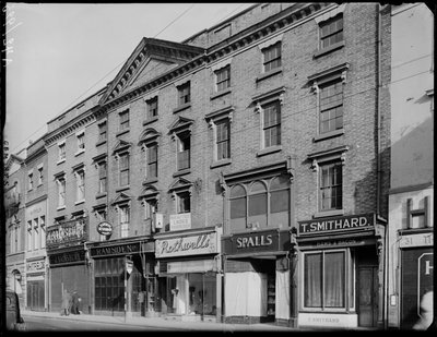 Devonshire House, 36 Corn Market, Derby, 1942. av George Bernard Mason