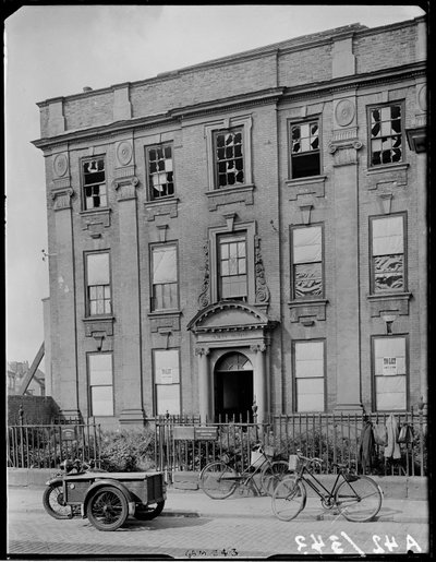 Kirby House, Little Park Street, Coventry, 1941. av George Bernard Mason