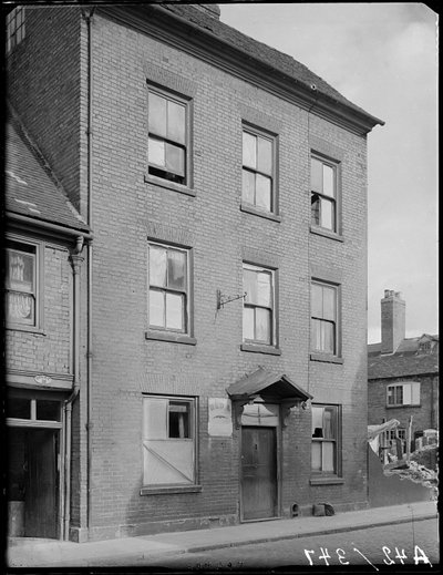 Little Park Street, Coventry, 1941. av George Bernard Mason
