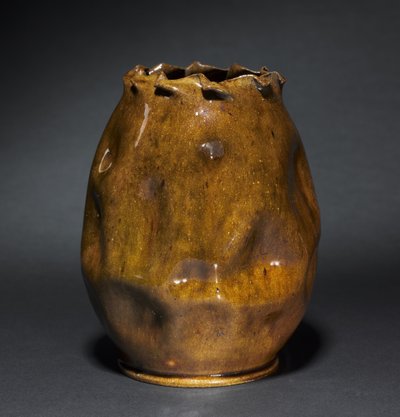 Vase, ca. 1900 (steintøy) av George E. Ohr