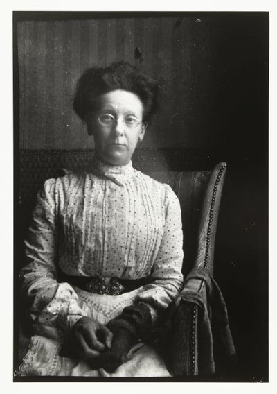 Portrett av Margaretha Breitner, fotografens søster av George Hendrik Breitner