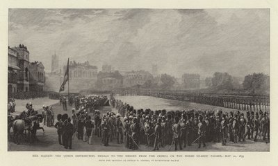 Hennes Majestet Dronningen deler ut medaljer til heltene fra Krim på hestevaktens parade, 21. mai 1855 av George Housman Thomas