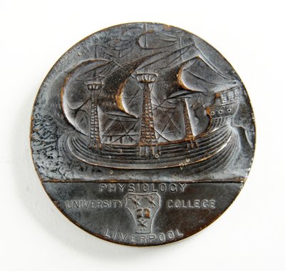 Liverpool University George Holt-medalje for fysiologi av George James Frampton