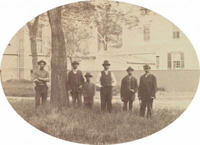 Gruppeportrett [verso], ca. 1862-1864. av George K Warren