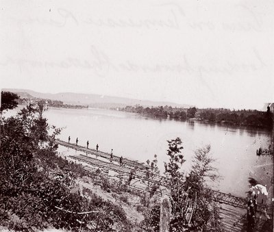 Utsikt over Tennessee River med utsikt mot Chattanooga, ca. 1864. av George N. Barnard