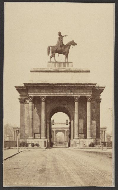  av George Washington Wilson