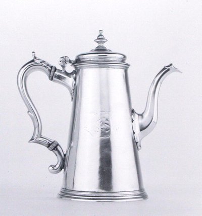 Kaffekanne (sølv) (se 204789) av George Wickes