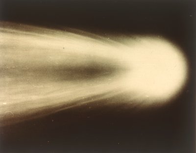 Halleys komet, 8. mai 1910. av George Willis Ritchey