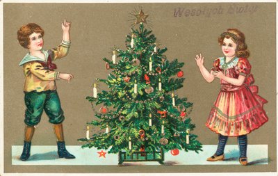 Mädchen und Junge mit Weihnachtsbaum von German School