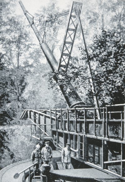 Den gigantiske tyske Paris-pistolen fra WWI kalt 'Big Bertha' (litho) av German School