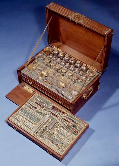 Reisekirurgi og apoteksett. 1640. Augsburg. Dekorativ kunst, Paris. av German School