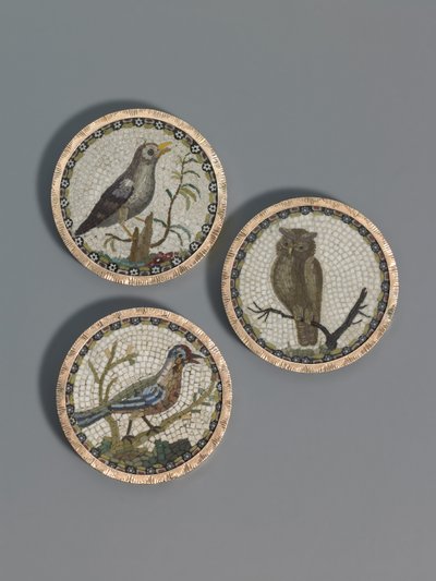 Tre knapper, ca. 1775 (gull og mikromosaikk) av Giacomo (workshop of) Raffaelli