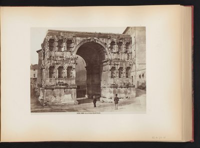 Janusbuen i Roma, Italia Roma. Arco di Giano quadrifronte (tittel på objekt) av Giacomo Brogi