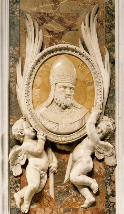 San Marco, relieff av Gian Lorenzo Bernini (1598-1680), detalj av marmordekorasjon langs søylene i hovedgangen, Peterskirken, Roma, Vatikanstaten av Gian Lorenzo Bernini