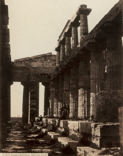 Ruinene av Temple of Neptun, i Paestum av Giorgio Sommer