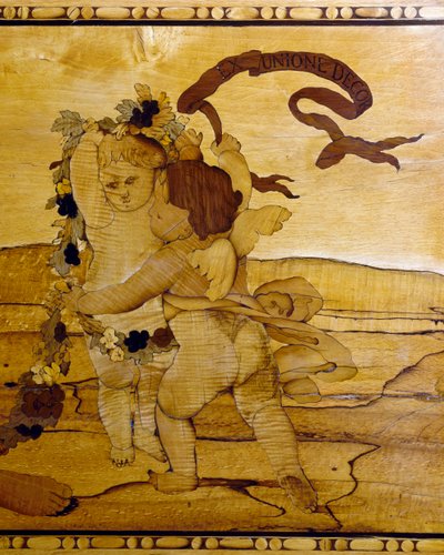 Cupids, detalj fra kommode med innlegg og marmortopp av Giuseppe Maggiolini