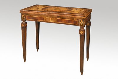Bord av Giuseppe Maggiolini
