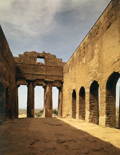 Innvendig utsikt over Temple of Concord av Greek