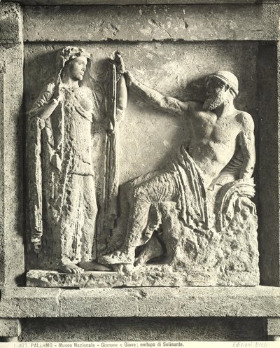 Zeus og Hera, metope fra Temple E i Selinunte, Sicilia (marmor) (s/hv-bilde) av Greek