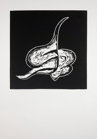 Liggende, 2019 (linosnitt) av Guilherme Pontes