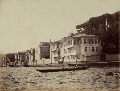 Bygninger langs Tarabya-bukten, ved Marmarahavet, Tyrkia av Guillaume Berggren