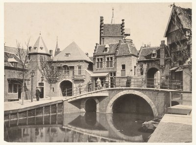 Utsikt over en kanal i Amsterdam under verdensutstillingen i 1895 Amsterdam verdensutstilling 1895 (tittel på objekt) av Guy de Coral and Co.