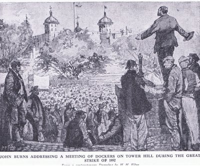 John Burns talte til et møte med havnearbeidere på Tower Hill under den store streiken i 1892, fra Cassells History of the British People utgitt av Waverley Book Company Limited, ca. 1940 av H. H. Flere