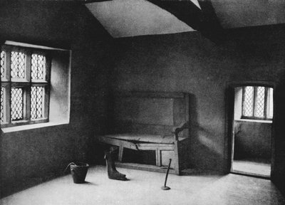 Interiør i Robins Hoods Room, c1910, 1912 av H. Robinson