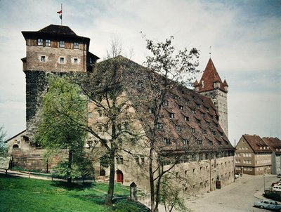 Utsikt over Mauthalle, opprinnelig bygget som et kornlager i ca. 1500 av Hans Beheim