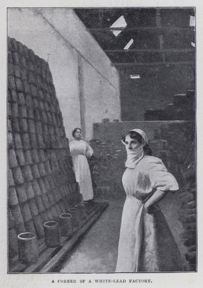 Et hjørne av en hvit blyfabrikk (s/hvitt bilde) av Harold Hume Piffard