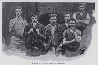 En gruppe Cradley Heath Chainmakers (s/hvitt bilde) av Harold Hume Piffard