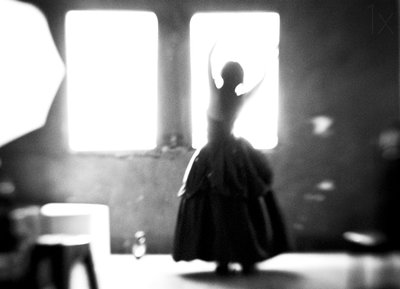  av Hengki Lee