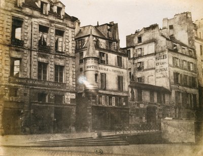 Utsikt over Parisian Street med utsikt mot Hotel de Ville, ca. 1851 (kalotypebilde) av Henri Jean Louis Le Secq