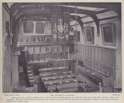 Interiør i Guildhall, Canterbury, Kent (s/hvitt bilde) av Henry Beauchamp Collis