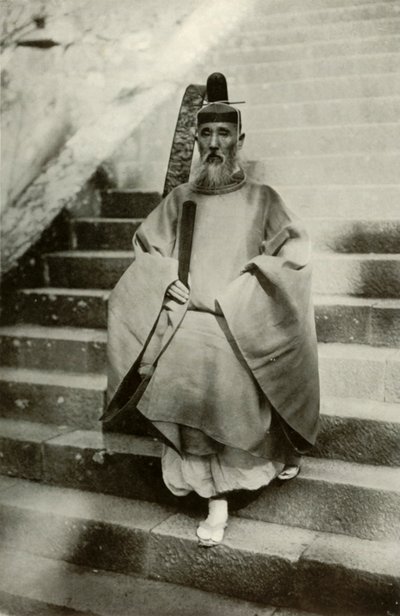 En Shinto-prest, 1910. av Herbert Ponting