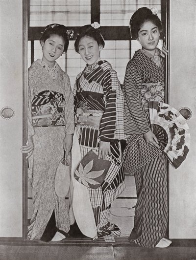 Geisha (s/hvitt bilde) av Herbert Ponting