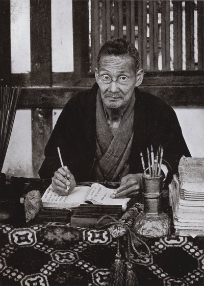 Portrett av en Uranaisha (s/hvitt bilde) av Herbert Ponting