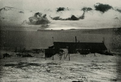 The Return of the Sun, c1911, 1913 av Herbert Ponting